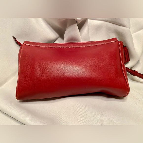Red Coach Bag. Used. - Picture 3 of 4
